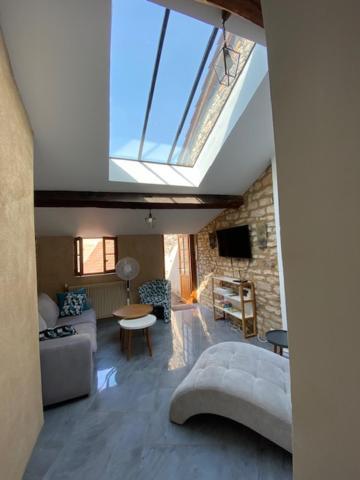 La Mansarde De L Abbaye Apartment คลูนี ภายนอก รูปภาพ